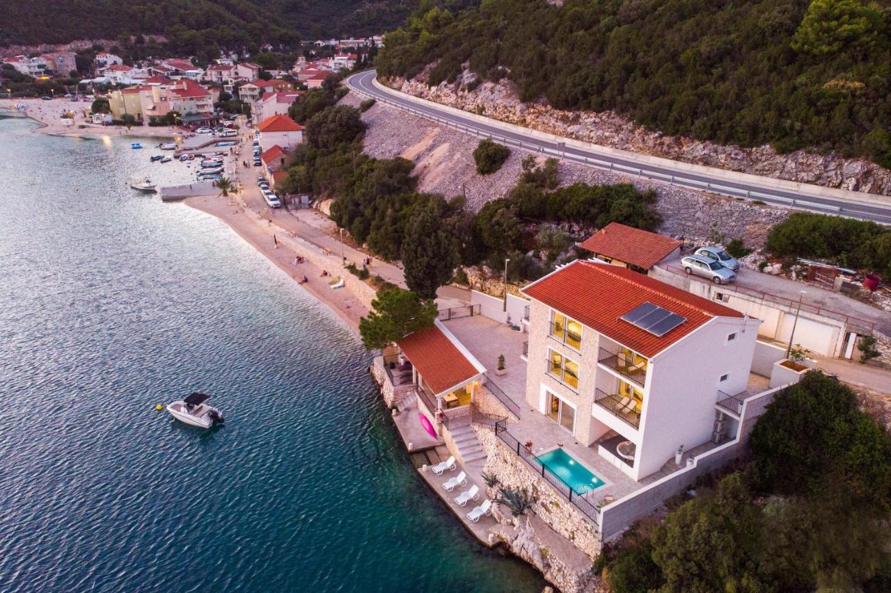 Villa Simpleza كليك المظهر الخارجي الصورة